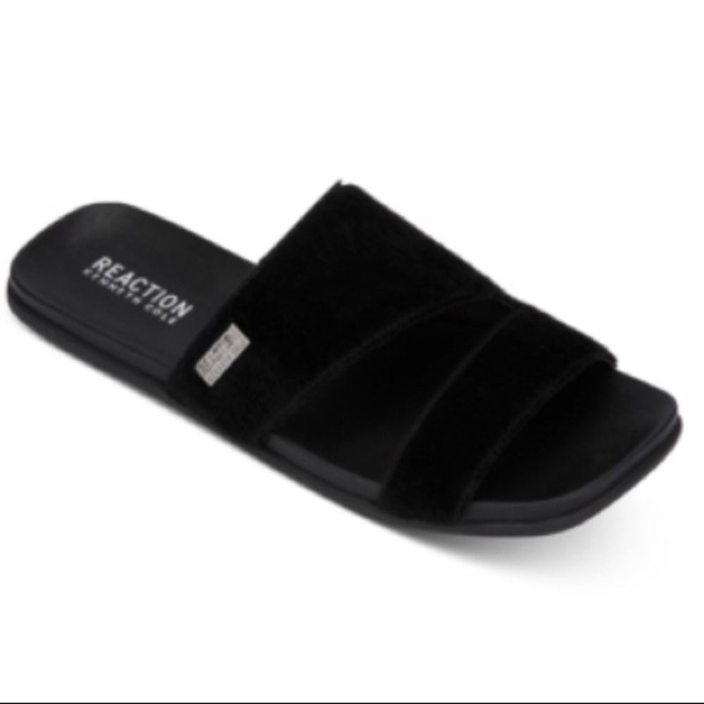 Kenneth Cole Reaction Women's Cutout Flat Sandals